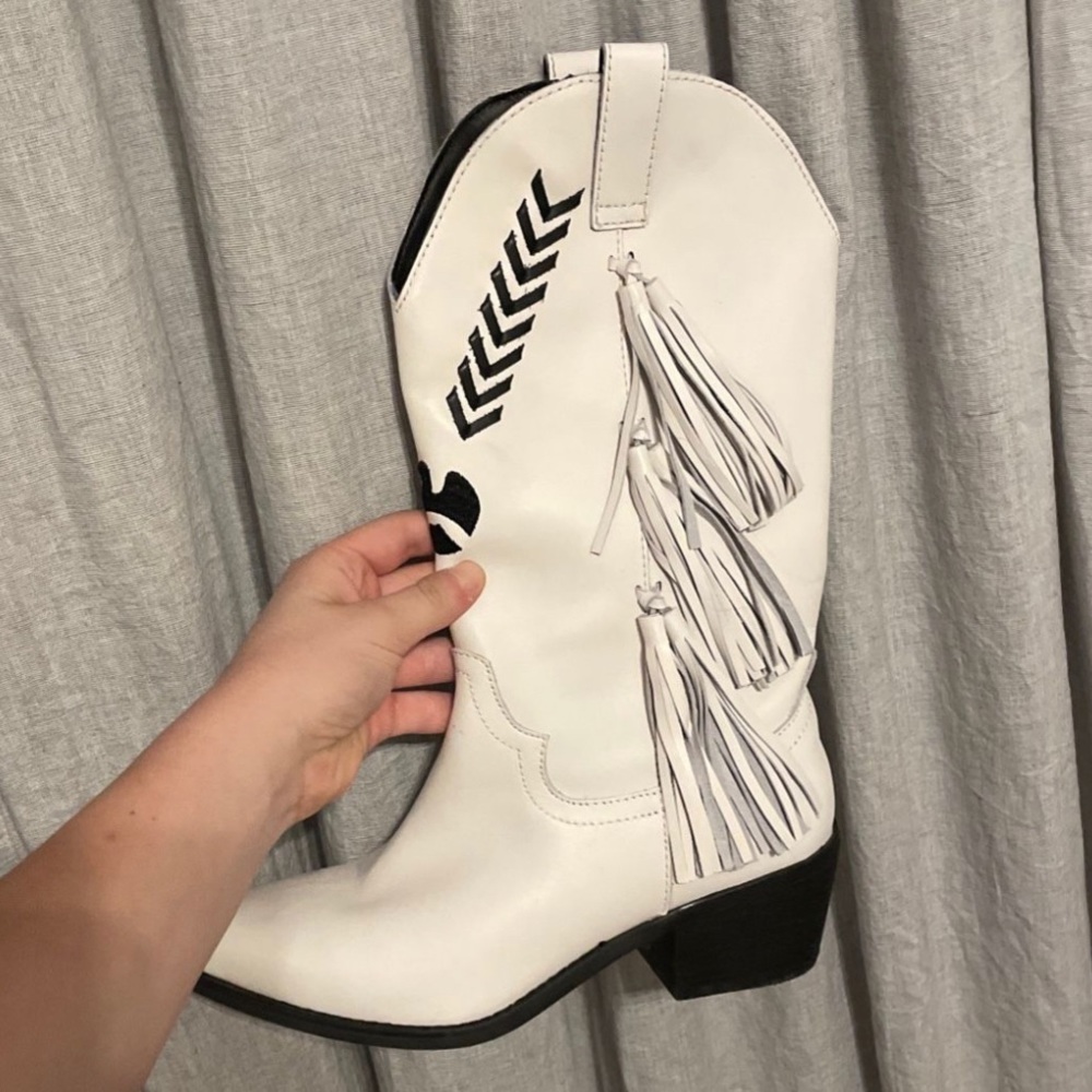 Women’s boots